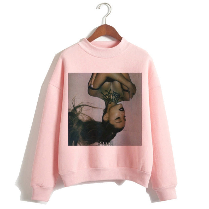 Ropa de sudadera de Ariana Grande 
