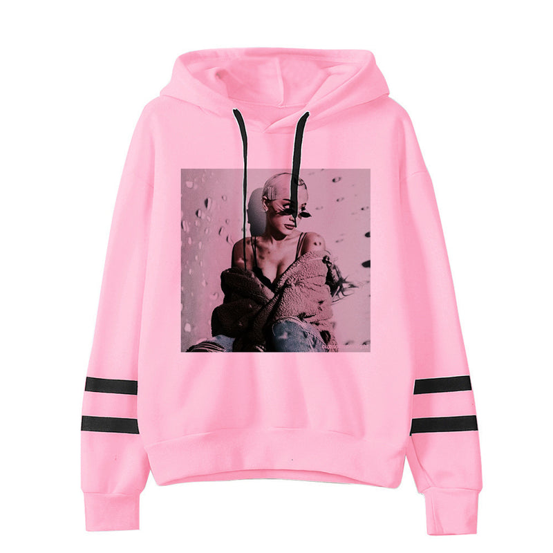 Sudadera de Ariana Grande