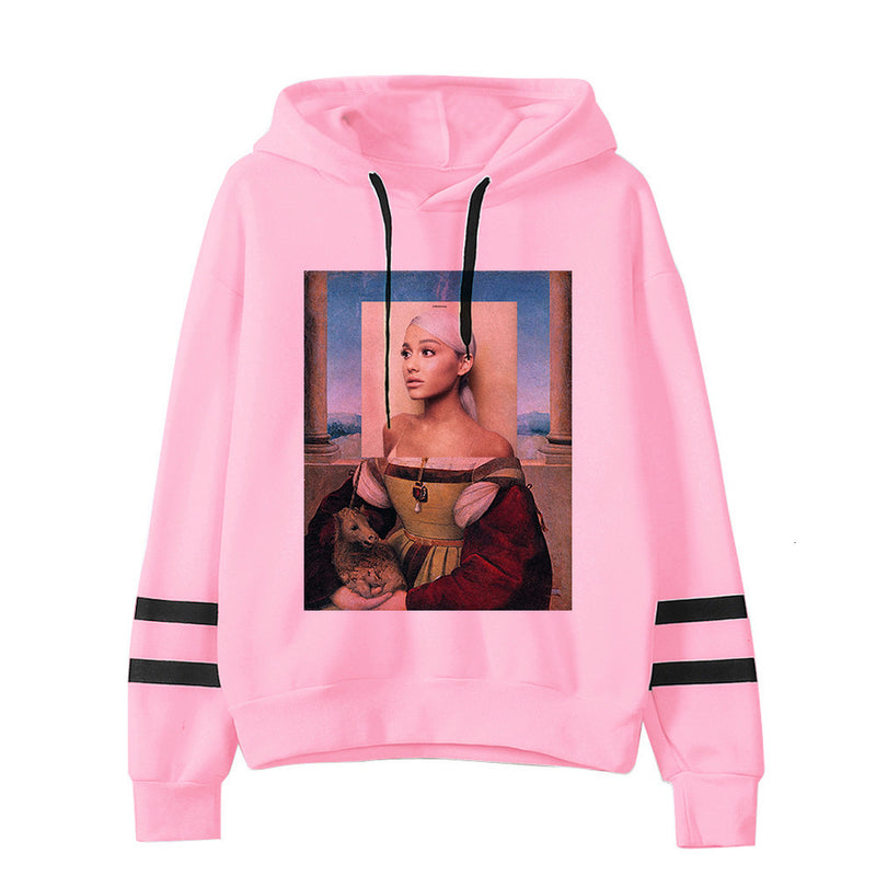 Sudadera de Ariana Grande